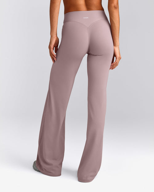 SoftMotion™ Straight Leg Pants with White Logo | Dusty Purple