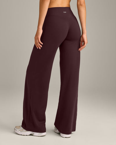 SoftMotion™ Straight Leg Bottoms with Gray Logo | Plum Brown