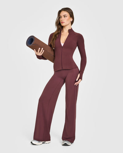 SoftMotion™ Jacket with White Logo | Velvet Mocha