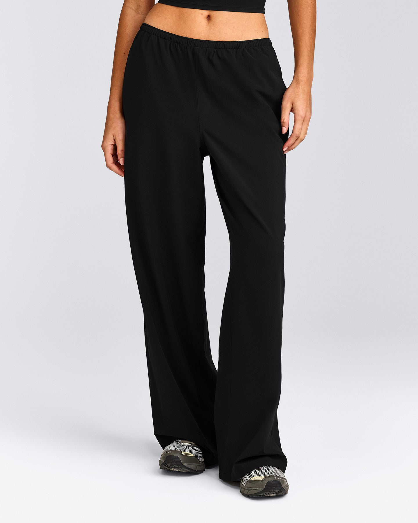 AirMove™ Wide Leg Pants | Black