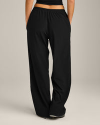 AirMove™ Wide Leg Pants | Black