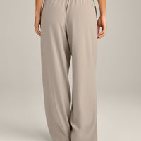AirMove™ Wide Leg Pants | Warm Sand