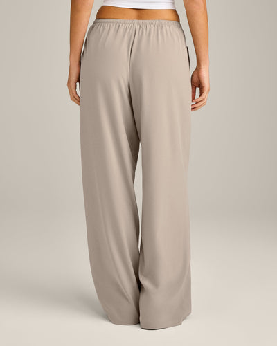 AirMove™ Wide Leg Pants | Warm Sand