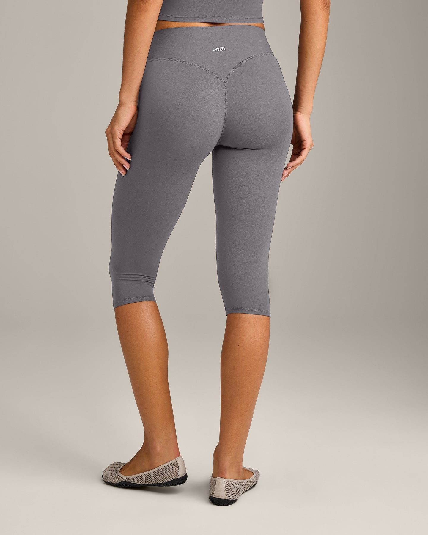 SoftMotion™ High Waisted Capri Leggings with Gray Logo | Ash Gray