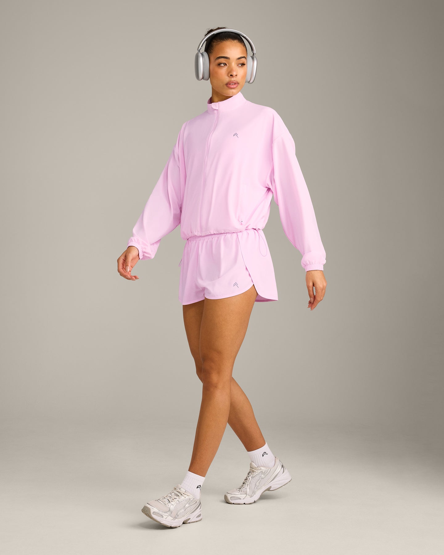 AirMove™ Jacket with Reflective Logo | Chalk Pink