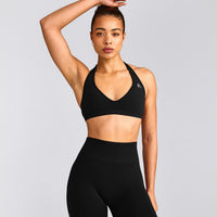 EffortlessLift™ Seamless Halter Neck Sports Bra with Gray Logo | Black