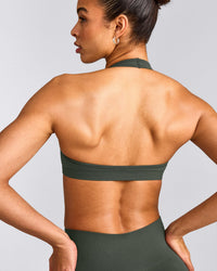 EffortlessLift™ Seamless Halter Neck Sports Bra with Gray Logo | Dark Khaki