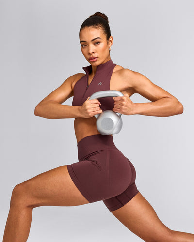 EffortlessLift™ Seamless Shorts with Gray Logo | Velvet Mocha