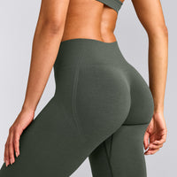 EffortlessLift™ Seamless Leggings with Gray Logo | Dark Khaki