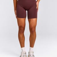 EffortlessLift™ Seamless Mid Rise Shorts with Gray Logo | Velvet Mocha