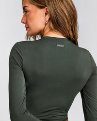 Mellow™ Motion Crew Neck Long Sleeve Mid Top | Dark Khaki