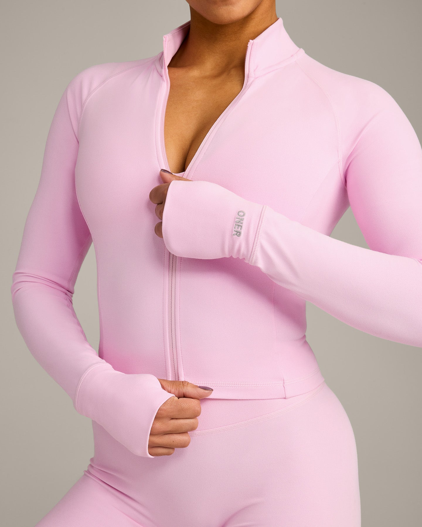 SoftMotion™ Mid Jacket with Gray Logo | Chalk Pink