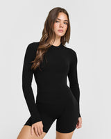 SoftMotion™ Long Sleeve Mid Top with White Logo | Black