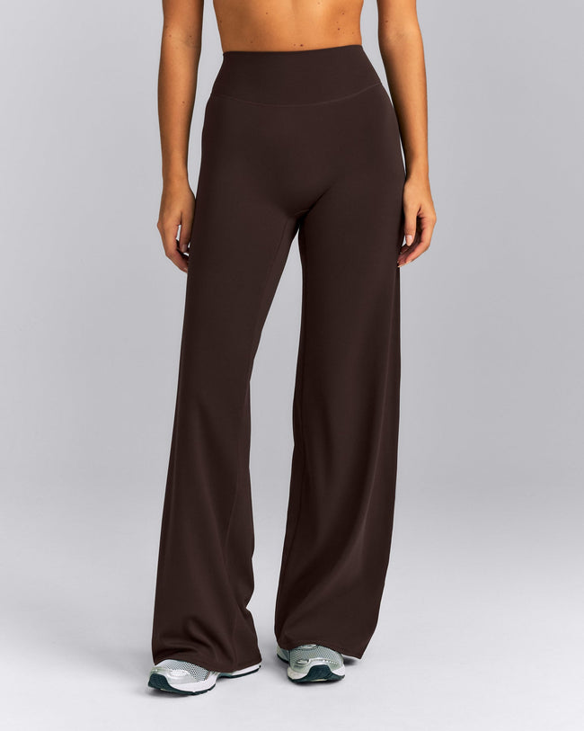 SoftMotion™ Straight Leg Pants | 70% Cocoa