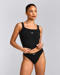 Seamless Scoop Neck Tank Top | Black