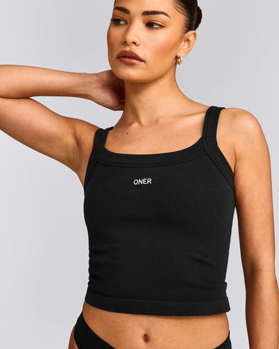 Seamless Scoop Neck Tank Top | Black