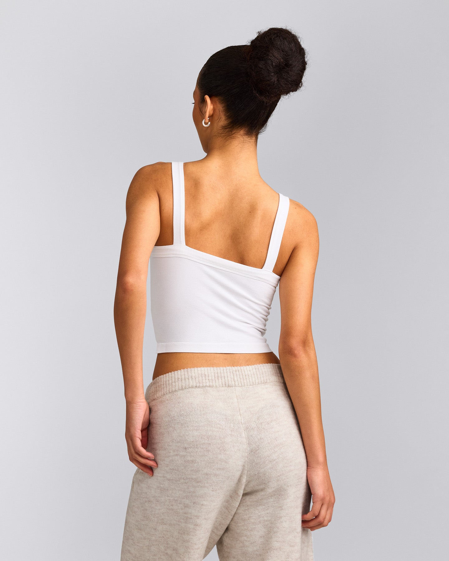 Seamless Scoop Neck Tank Top | White