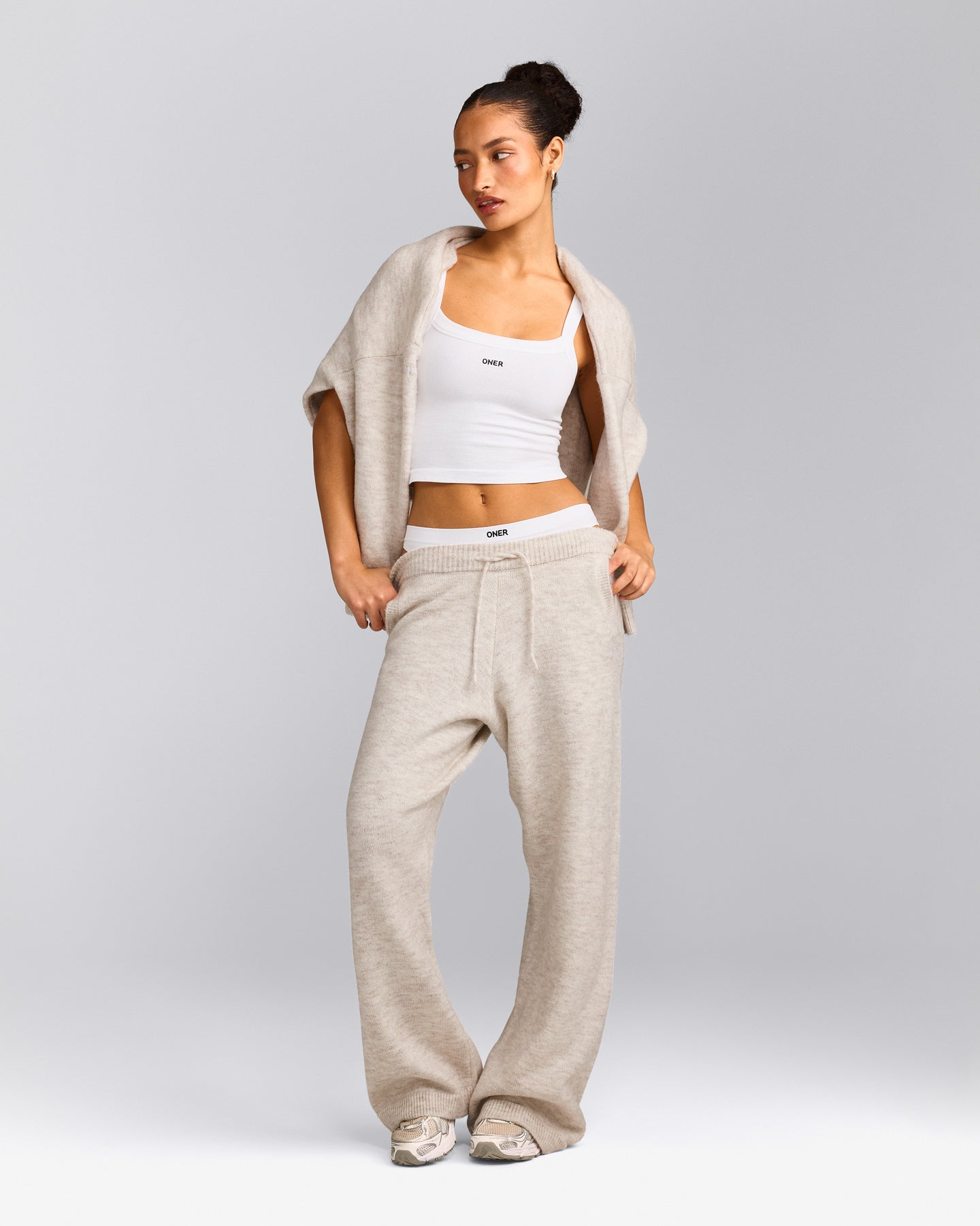 Seamless Scoop Neck Tank Top | White