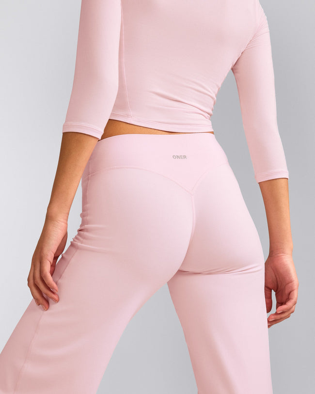 SoftMotion™ Straight Leg Pants with Gray Logo | Soft Girl Pink