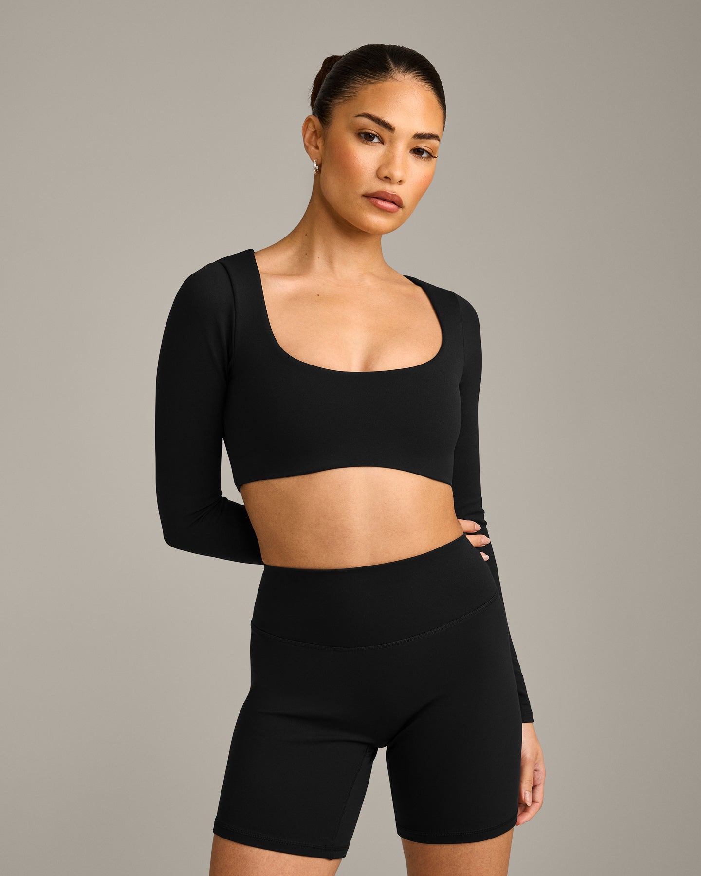 SoftMotion™ Scoop Neck Long Sleeve Crop Top with Built in Bra Shelf with Gray Logo | Black