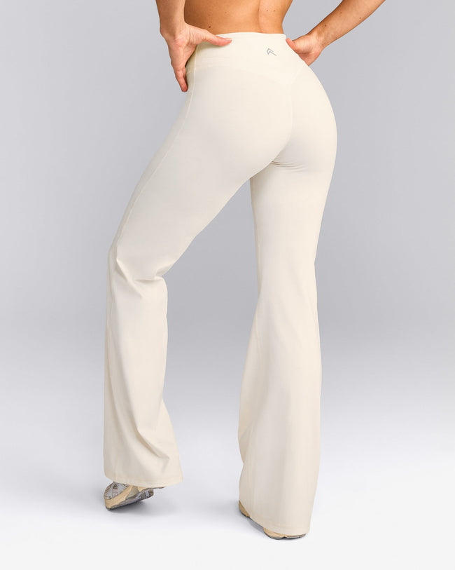 UnifiedMove™ Wrap Flared Pants with Reflective Logo | Marshmallow White