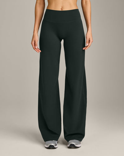 SoftMotion™ Straight Leg Pants with Gray Logo | Emerald Noir