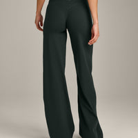SoftMotion™ Straight Leg Pants with Gray Logo | Emerald Noir