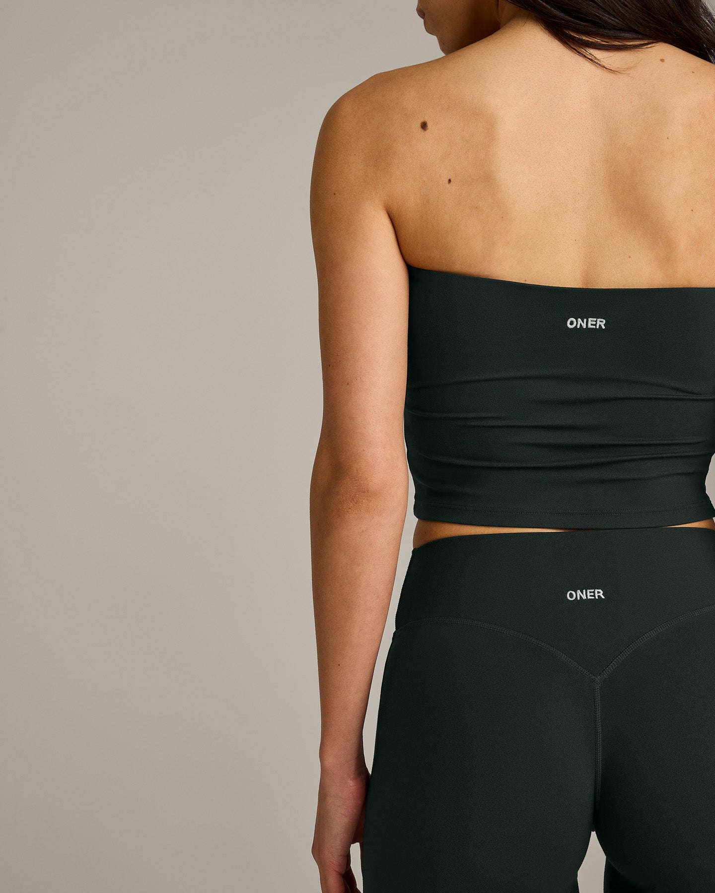 SoftMotion™ Straight Leg Pants with Gray Logo | Emerald Noir