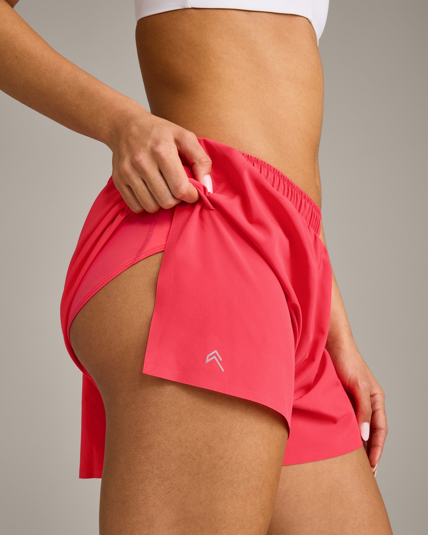 AirMove™ Lined Shorts 4" with Pocket and Reflective Logo | Charged Pink