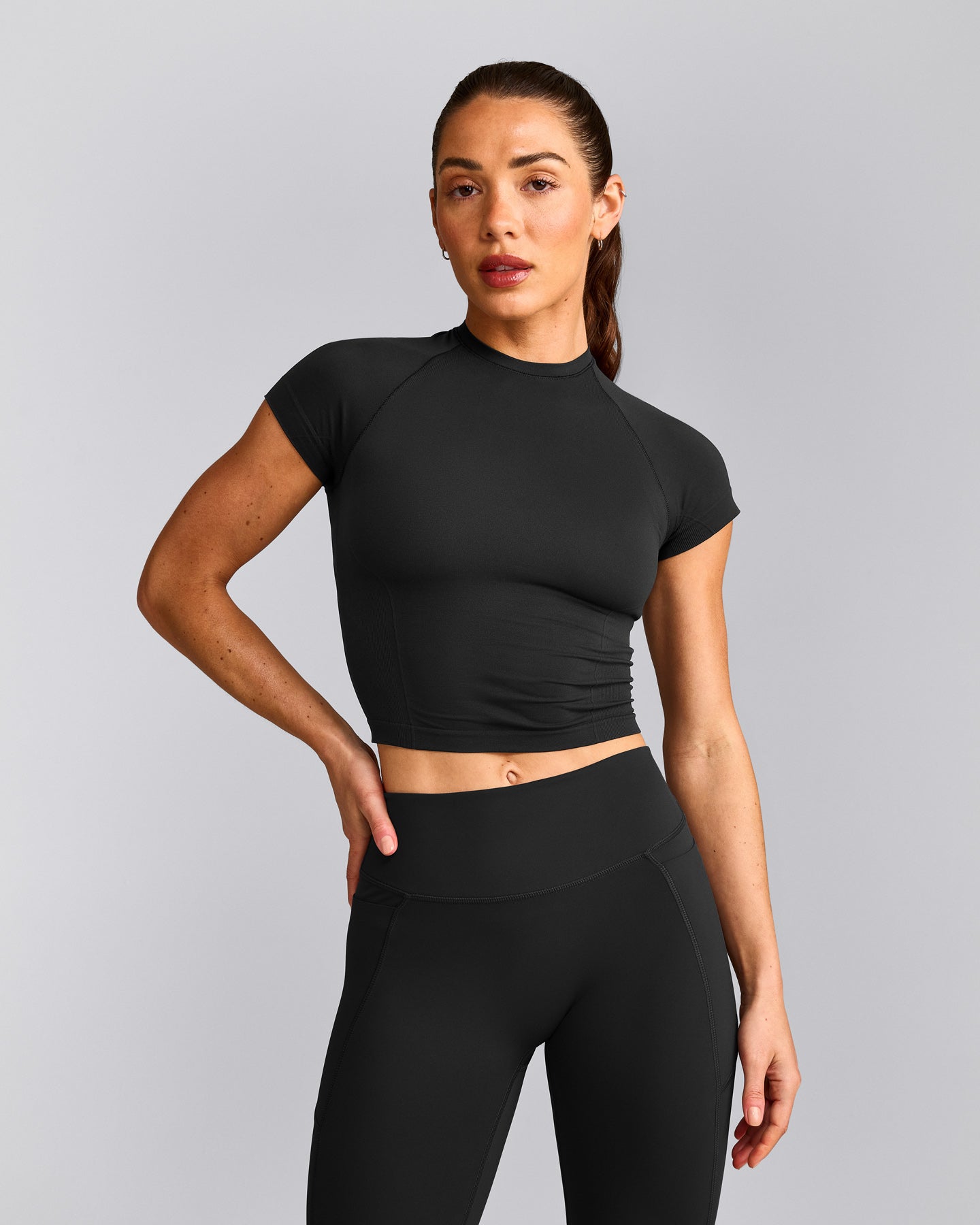 Oner Seamless Fitted Top | Soft Black