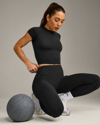 Oner Seamless Fitted Top | Soft Black