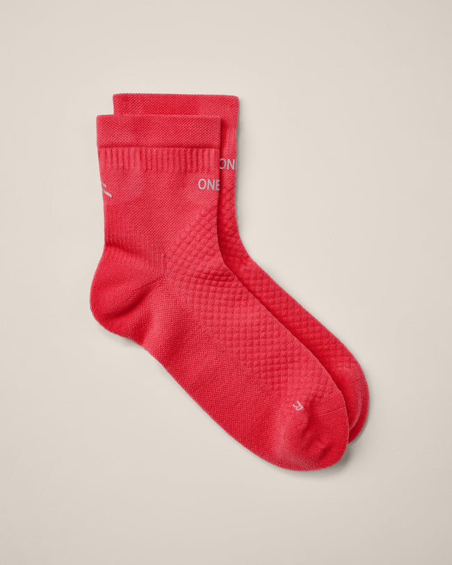 Performance Mid Crew Socks 1 Pack | Charged Pink