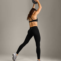 UnifiedMove™ V Front Mid Rise Leggings with Reflective Logo | Black