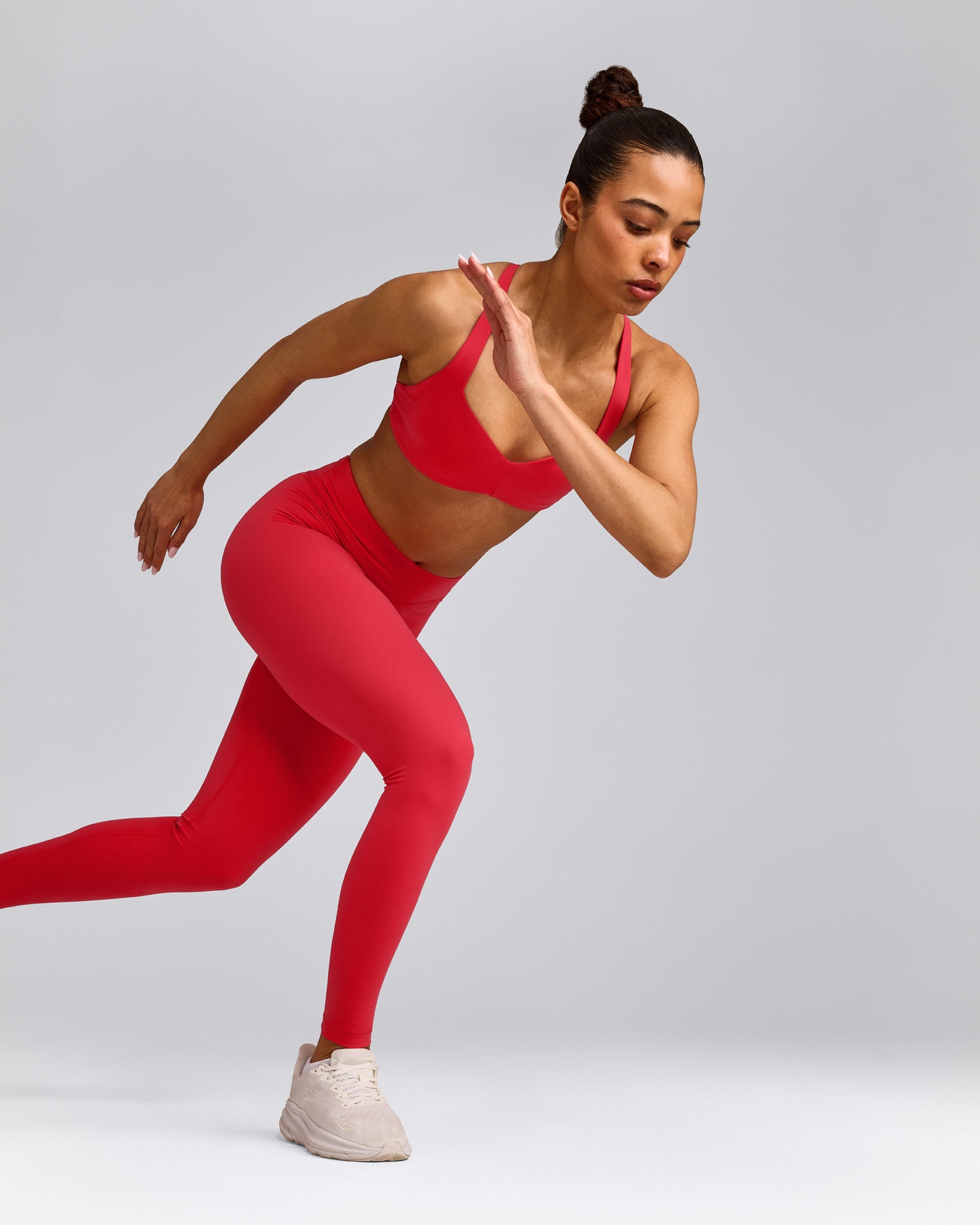 UnifiedMove™ V Front Mid Rise Leggings with Reflective Logo | Charged Pink