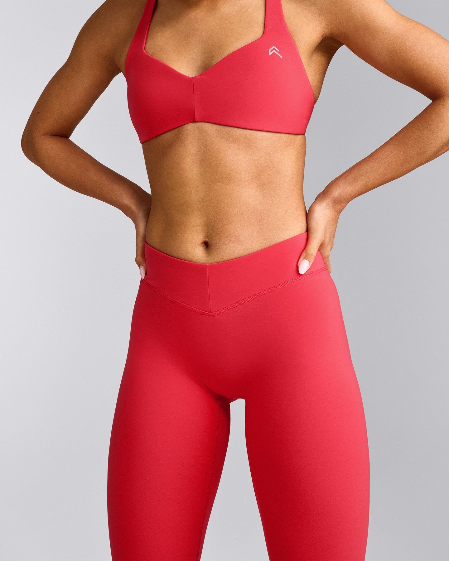 UnifiedMove™ V Front Mid Rise Leggings with Reflective Logo | Charged Pink