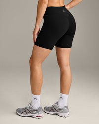 UnifiedMove™ V Front Mid Rise Shorts 6" with Reflective Logo | Black