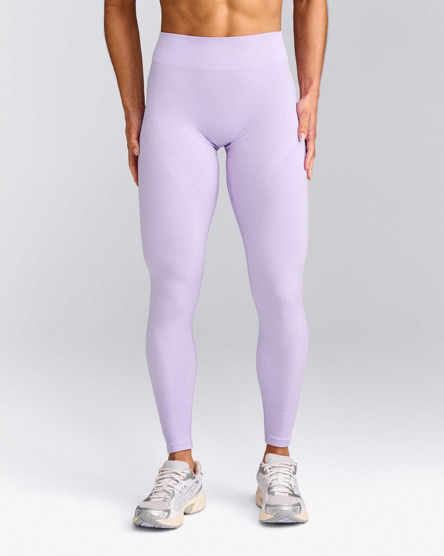 EnhanceLift™ Seamless Leggings with Gray Logo | Lavender Purple
