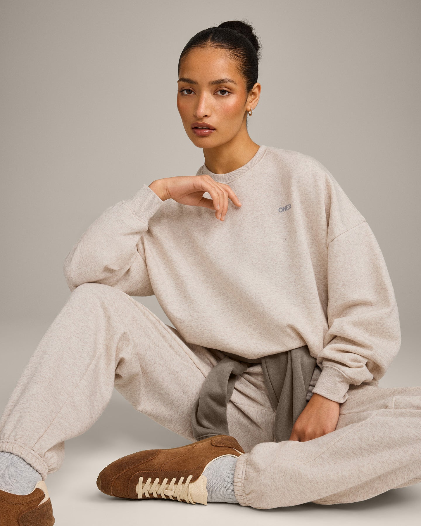 Foundations All Season Crew Neck Sweatshirt | Oat Marl