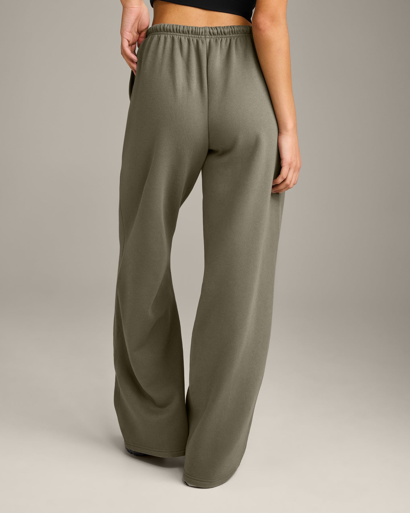 Foundations All Season Straight Leg Sweatpants | Alpine Green