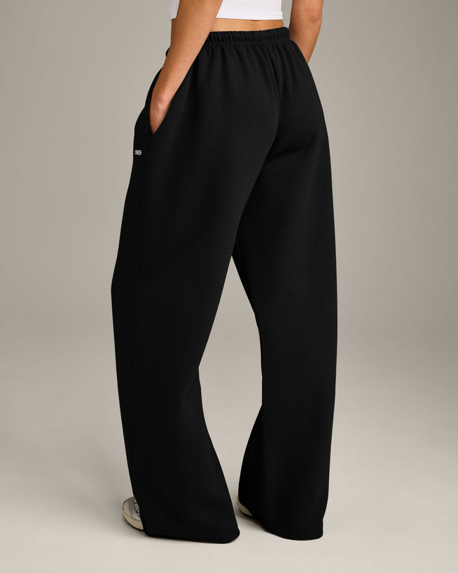 Foundations All Season Straight Leg Sweatpants | Black
