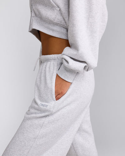 Foundations All Season Straight Leg Sweatpants | Gray Marl