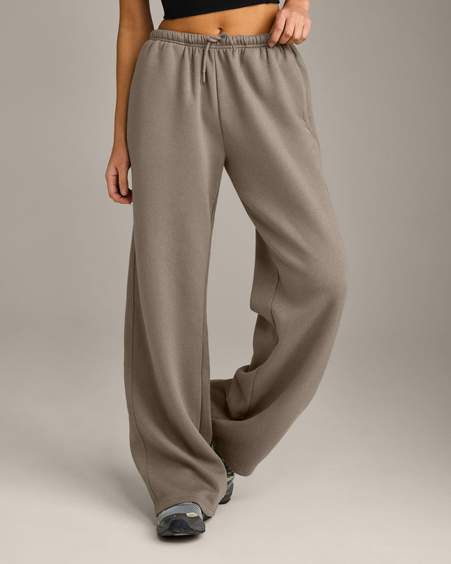 Foundations All Season Straight Leg Sweatpants | Minky
