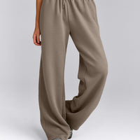 Foundations All Season Straight Leg Sweatpants | Minky