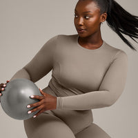 Mellow™ Motion Crew Neck Long Sleeve Mid Top | Warm Minky