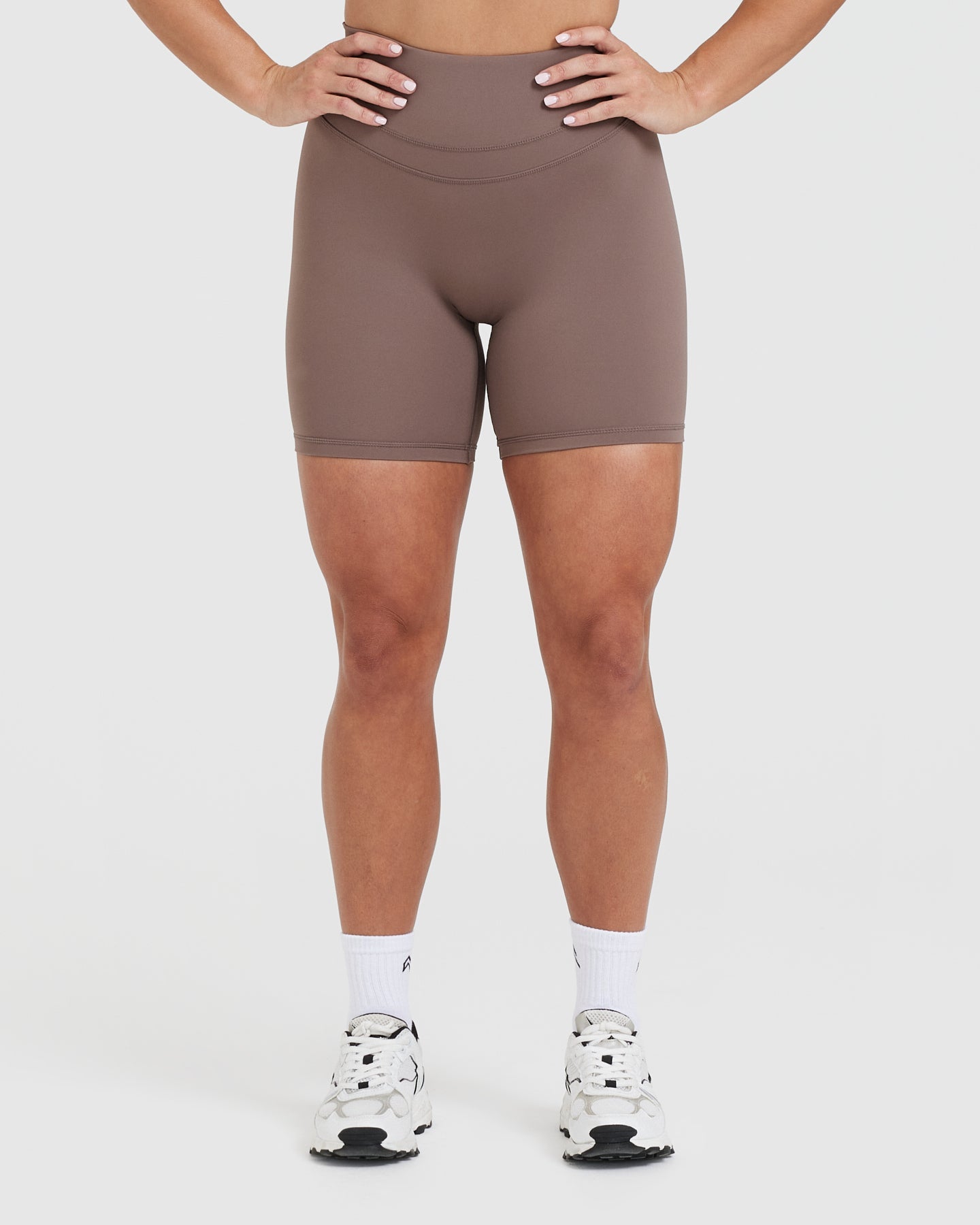 UnifiedMove™ High Waisted Shorts 6" | Cool Brown