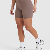 UnifiedMove™ High Waisted Shorts 6" | Cool Brown