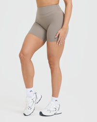 UnifiedMove™ High Waisted Shorts 6" | Minky