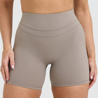 UnifiedMove™ High Waisted Shorts 6" | Minky