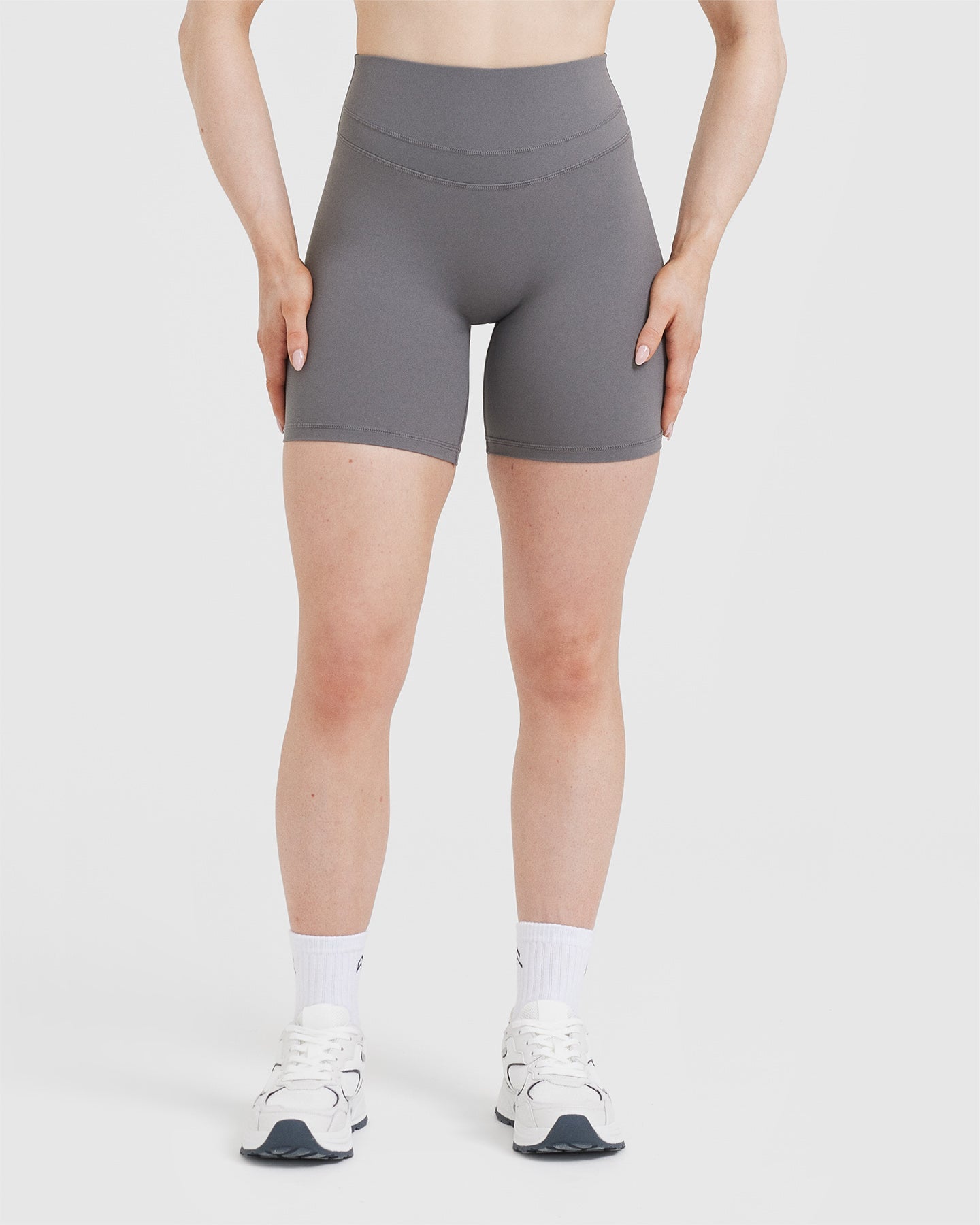 UnifiedMove™ High Waisted Shorts 6" | Ash Gray