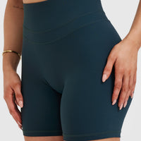 UnifiedMove™ High Waisted Shorts 6" | Oil Blue